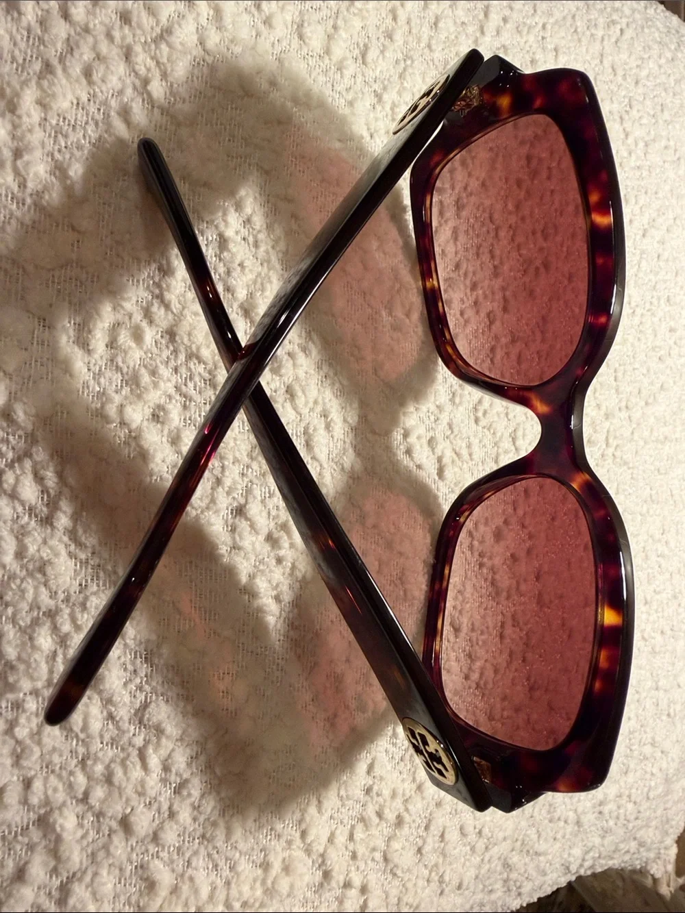 Stunning Tory Burch Tortoiseshell Square Sunglasses with Brown Lenses and case!!